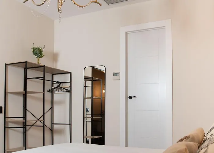 Unika Homes Gran Poder * Σεβίλλη